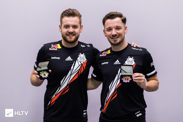 EDG赛后群访 Leave ：选女枪是因为好玩,强度我觉得还不错