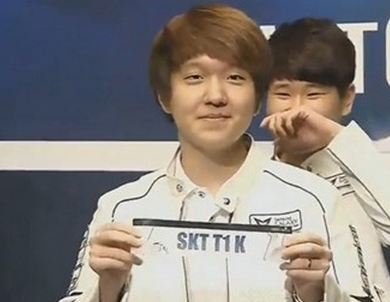 RNG 教练：每一场都总结问题，一场要比一场好