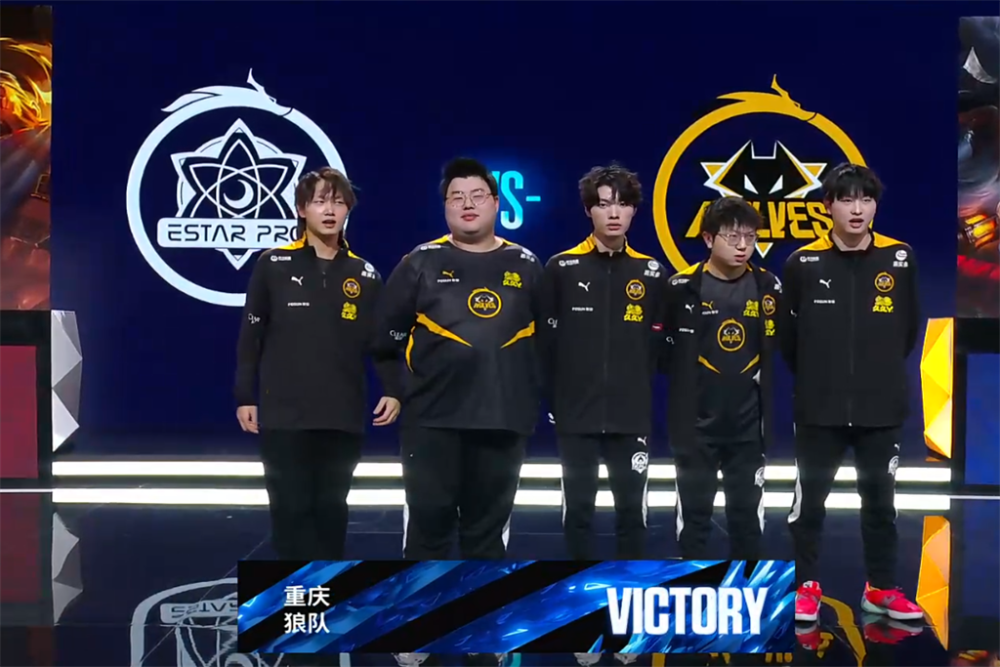 黑八奇迹继续！单王、小草包、沙皇刺杀了 Puff 团队3-1横扫绅士团队 Leyan